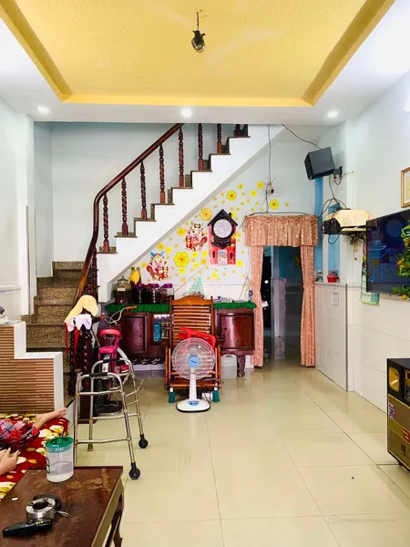 Nhà 2 Tầng Mặt Tiền Kinh Doanh. Gần Trường THPT Nguyễn Hữu Cầu. Chủ Gấp Bán (Tin Hết Hạn)
