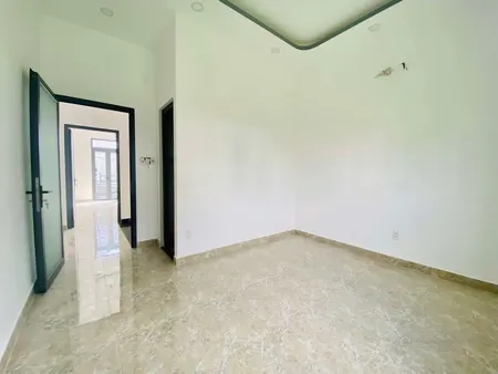 Nhà Đẹp 2 Tầng Ở Ngay. Hẻm Oto Thông. View Công Viên Tương Lai. Vay 3.9 Tỷ (Tin Hết Hạn)