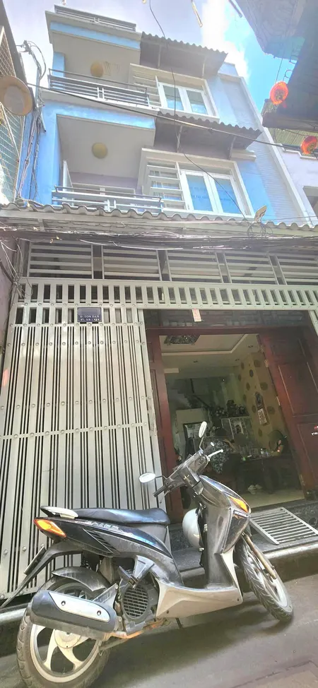 Nhà 4 tầng 3pn - 41,5 m2 (ngang lớn 5,2), hẻm 3,5m. 6,3 tỷ (Tin Hết Hạn)