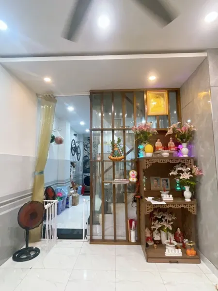 Quận 11, HXH Lê Thị Bạch Cát, phường 11, 35m2, 3 tầng, 3PN, nhỉnh 7 tỷ (Tin Hết Hạn)
