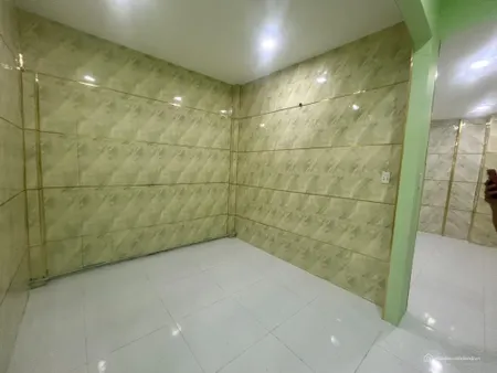 nhà mới 2 tầng 4PN-DT70m2 giá chỉ nhỉnh 4 Đồng. (Tin Hết Hạn)
