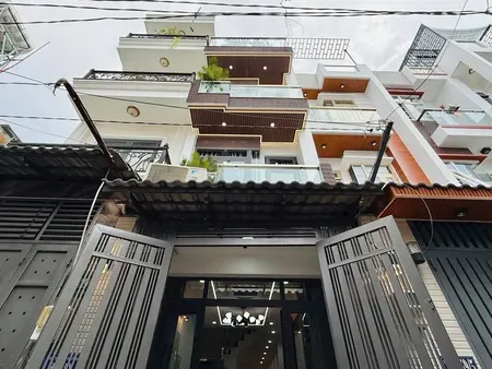 BÁN NHÀ CHÍNH CHỦ - CHỦ NHÀ CẦN VỐN KINH DOANH! GIÁ 3 TỶ 8, 60m2, P8, Q5 (Tin Hết Hạn)