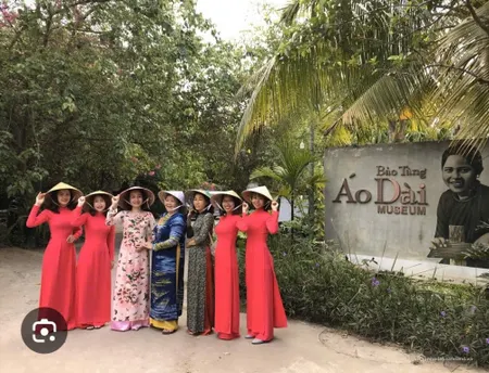 Bán đất tặng nhà kho diện tích lớn ngay ngã ba Bảo Tàng Áo Dài (Tin Hết Hạn)
