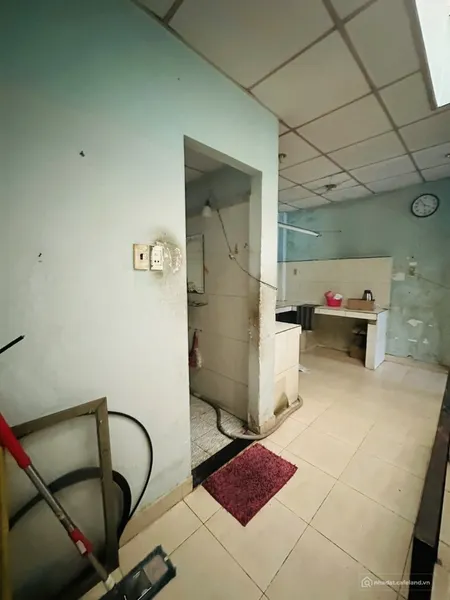 Quận 10-hai tầng 50m2 gần ngã bảy Ngô Gia Tự. (Tin Hết Hạn)
