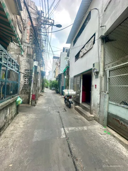 Quận 11, HXH Xóm Đất phường 10, 57m2, 2 tầng, nhỉnh 7 tỷ (Tin Hết Hạn)
