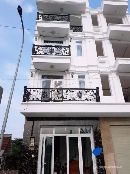 SIÊU PHẨM KHU PHÂN LÔ ĐỒNG BỘ-DT 50M2-4 TẦNG- HẺM XE HƠI- NGUYỄN VĂN QUÁ-QUẬN 12 (Tin Hết Hạn)
