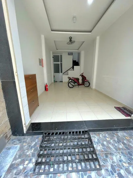 Lê Văn Sỹ kế Q3 - nhà 4 tầng 8pn 8WC cho thuê 40 tr/ tháng - 55,1 m2. Chỉ 9,5 tỷ (Tin Hết Hạn)