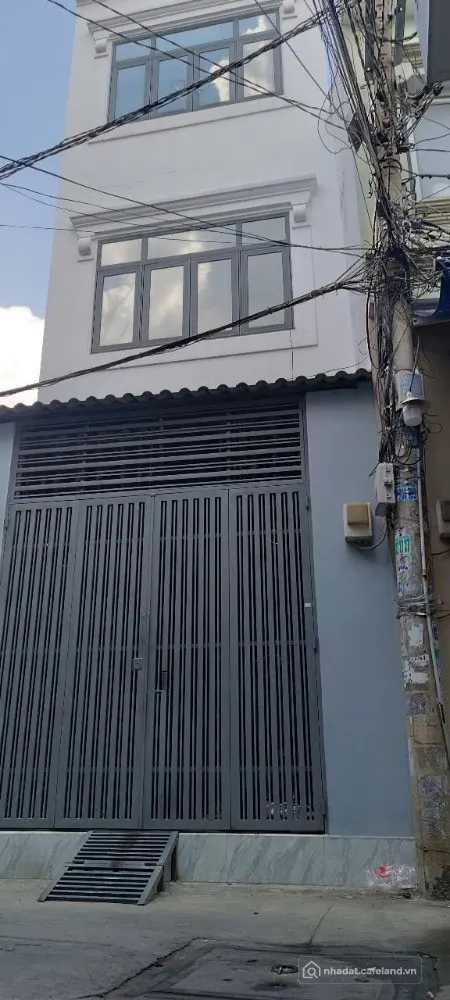 Nhà 3 tầng ô tô đỗ cửa, Cách Mạng giao Lũy Bán Bích, 3.75 tỷ (Tin Hết Hạn)