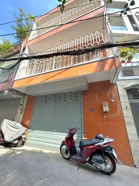 Nhà 3 tầng - 35,2m2 (ngang 5,55 x 8,8) - HXH Thành Thái. 8,5 tỷ (Tin Hết Hạn)