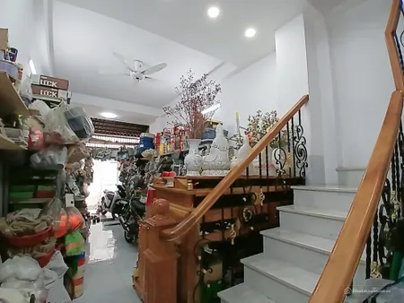 Siêu phẩm 3 tầng trung tâm Lê Văn Việt Hiệp Phú, Thủ Đức, 70m2, chỉ 6 tỷ X (Tin Hết Hạn)