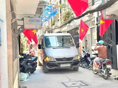 Hẻm xe hơi 5m Q3 - nhà đẹp 4 tầng 4 PN - 37,8 m2. Chỉ 7,95 tỷ (Tin Hết Hạn)