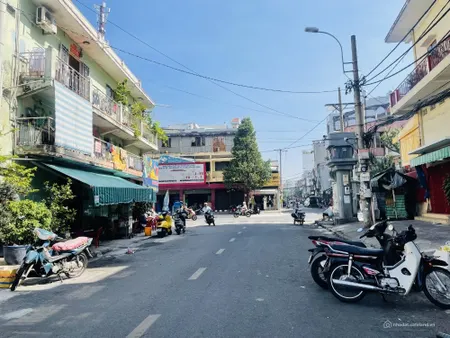 Mặt tiền Quận 11-kd hay cho thuê cực tốt- dtcn 50m2-không QH (Tin Hết Hạn)