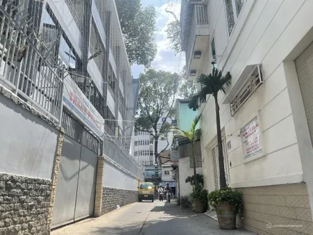 Quận 10-4 tầng hẻm ô tô- sổ vuông - gần MT chỉ 7T hơn. (Tin Hết Hạn)