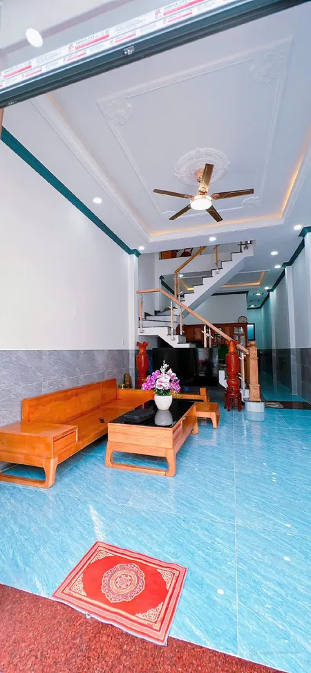 bán nhà mặt tiền đường Tân Túc gần chợ Đệm (Tin Hết Hạn)