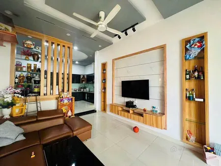 Bán nhà sau lưng chợ Bình Chánh giá 1,2 tỷ (Tin Hết Hạn)