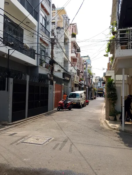 Bán nhà Hẻm xe hơi đường Lê Văn Sỹ quận Tân Bình, 5 tầng, 45m2, giá 10.6 tỷ (Tin Hết Hạn)