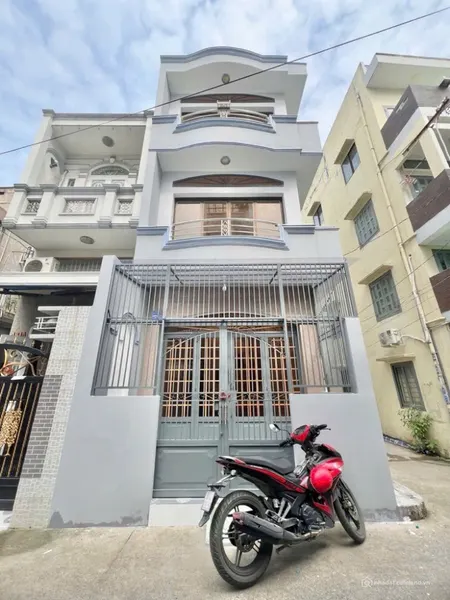 Quận 6, Hẻm xe hơi, phường 11, 38m2, 3 tầng. nhỉnh 5 tỷ (Tin Hết Hạn)