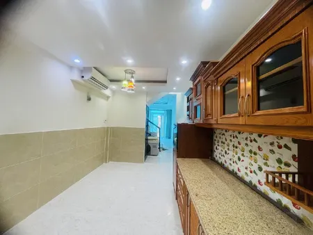 Lê Văn Sỹ quận Tân Bình, Nhà 5 Tầng hẻm xe hơi tránh, 45 m2 , giá 10.6 tỷ (Tin Hết Hạn)