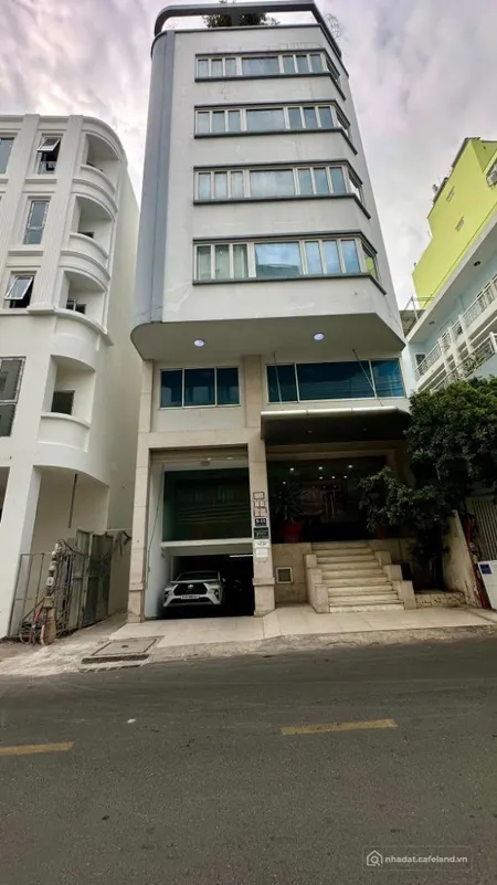 Bán tòa nhà MT Nguyễn Văn Thủ, P Đa Kao Quận 1, DT 8,4 x 18,5m, KC 6T ST, thang (Tin Hết Hạn)