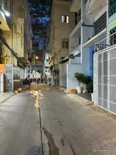 Quận 10, HXH Ngô Quyền, phường 5, 42m2, 3 tầng, 3PN, 7 tỷ TL (Tin Hết Hạn)