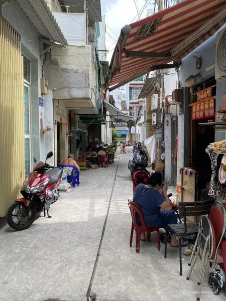 Quận 11- Âu cơ- hẻm 4M- 4 tầng 4PN nở hậu. (Tin Hết Hạn)