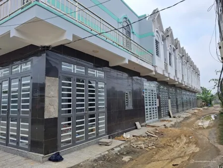 bán nhà mới 100% 80m2 giá 830 triệu, đúc thật (Tin Hết Hạn)