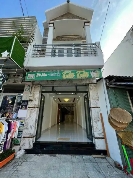 Cần Bán Gấp nhà Mặt Tiền Chợ Bình Chánh, Đường 18B giá 750Tr đang cho thuê 15tr/ (Tin Hết Hạn)