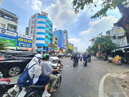 Nhà c4 49,2 m2 Nguyễn Văn Cừ, kế Q1. Chỉ 5,9 tỷ (Tin Hết Hạn)