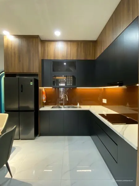 Sát mặt tiền Hoàng Văn Thụ, p4, Tân Bình, 68m2, 5 tầng thang máy, 15.5 tỷ TL (Tin Hết Hạn)
