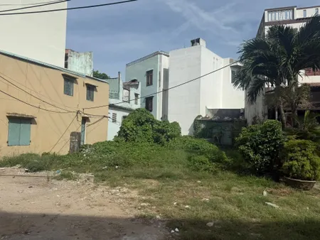 Bán đất Sơn Trà đường Lê Bôi, cách Biển chỉ 100m, Giá 9.2 Tỷ