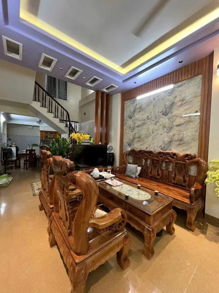 Nhà phố Cổ Linh - Dân xây - Ô tô - Mặt tiền khủng 6m - 7.9 tỷ