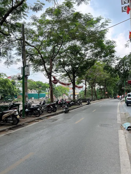 Bán tòa nhà Mặt phố Bờ Sông Sét (HM) 214/264m, 8 tầng, mt 16m, giá 81 tỷ