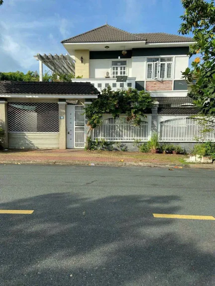 Biêt thự Hiệp Thành 3:  306.6m² ngang 15,4m giá 16 tỷ tại Phường Hiệp Thành 0815422197