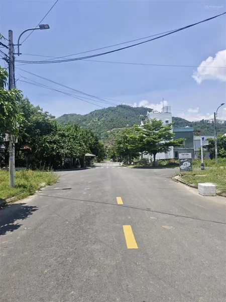 Bán đất tái định cư hòa sơn 6 xã hòa sơn phường hòa khánh..tên đường nguyễn chí trung..đường 7m5.