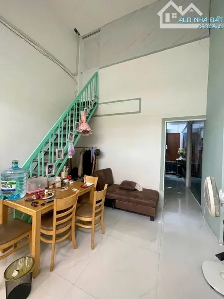 🏡 🍀🌹 GIÁP QUẬN 7 – HXH – NHÀ ĐẸP CHÍNH CHỦ – VUÔNG VẮN 4x12 – 2 TẦNG – 3.85 TỎI SÁT MẶT