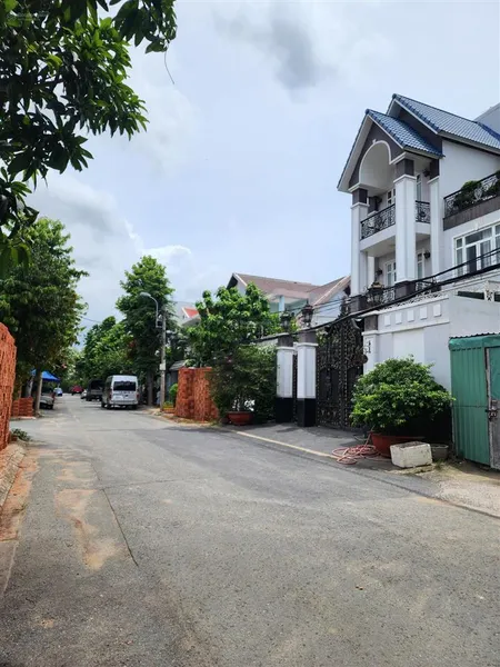 Bán đất biệt thự (10x20m) khu dân cư đồng bộ, đường 13, p. hiệp bình chánh, q. thủ đức