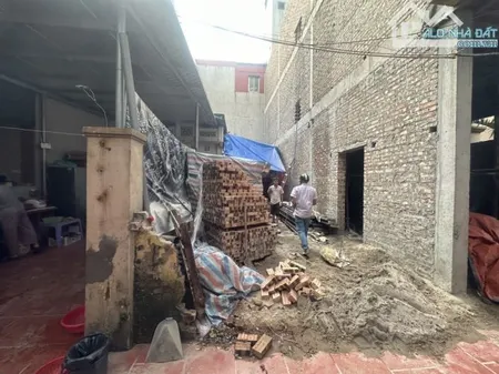 BÁN ĐẤT HIẾM THƯỢNG THANH – CẠNH KHAI SƠN – 52M² – 1 NHÀ RA Ô TÔ TRÁNH – GIÁ 5.1 TỶ