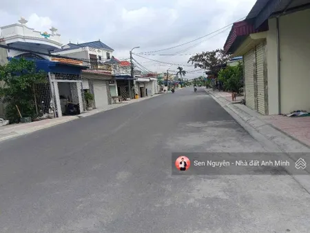 chính chủ gửi bán 1 em hoa hậu tại mặt đường trục chính đại trà, đông phương