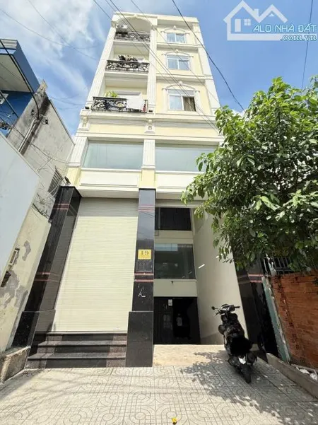 Bán CHDV 2 mặt tiền ĐHT42, 6x20m, thu nhập 55tr/tháng giá 15.2 tỷ