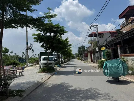 Bán 41.6m2 đất kiêu kỵ gia lâm vị trí sát vinhomes, ô tô 7 chỗ đỗ cửa