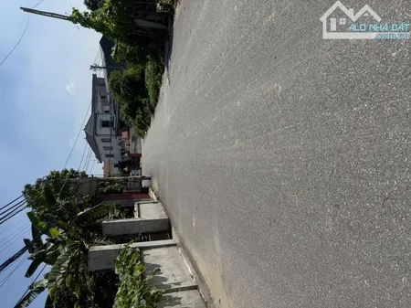 BÁN MẢNH ĐẸP - Ô TÔ TRÁNH- LÔ GÓC 3 MẶT TIỀN- XUÂN LAI- GIA BÌNH-BẮC NINH -GIÁ 1TỶ 950