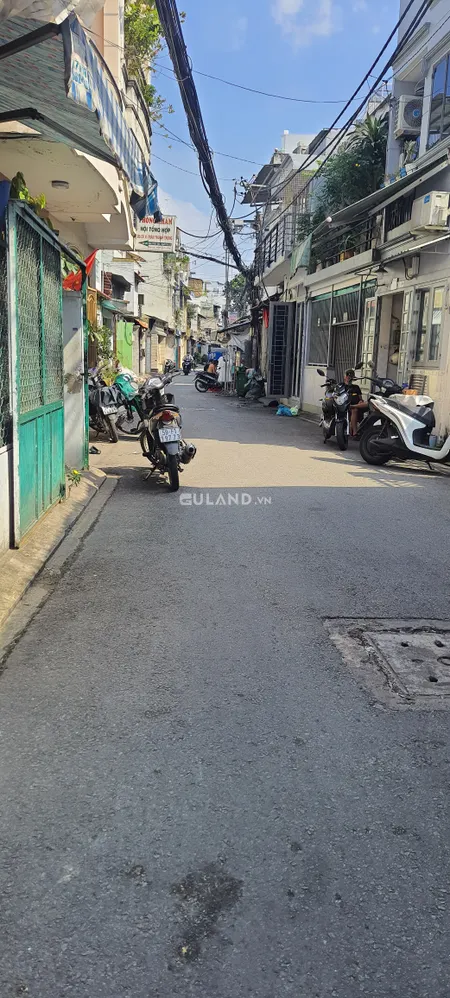 Bán nhà hẻm xe hơi Tân Phú dưới 3 tỷ