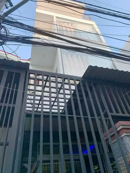Bán nhà mới 3 tầng hẻm Tháp Bà, phường Vĩnh Thọ, Bắc Nha Trang
