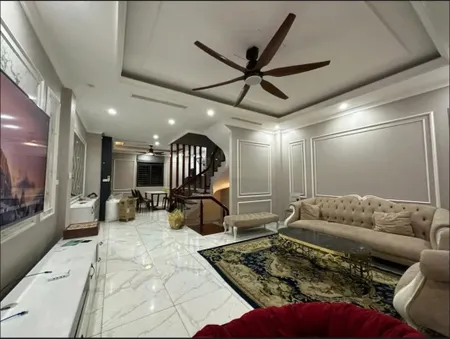 BÁN NHÀ LIỀN KỀ - KINH DOANH - ÔTÔ VÀO NHÀ - VỊ TRÍ TRUNG TÂM - ĐẲNG CẤP MỖ LAO
