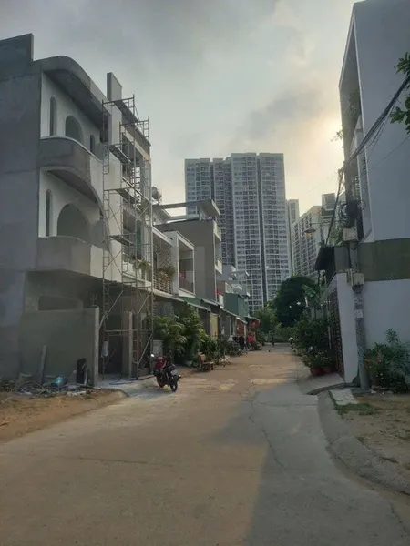 🏡 ĐẤT ĐẸP HXH Đ. NGUYỄN XIỂN 3.XTỶ (TL)  ĐỐI DIỆN VINHOME Q9