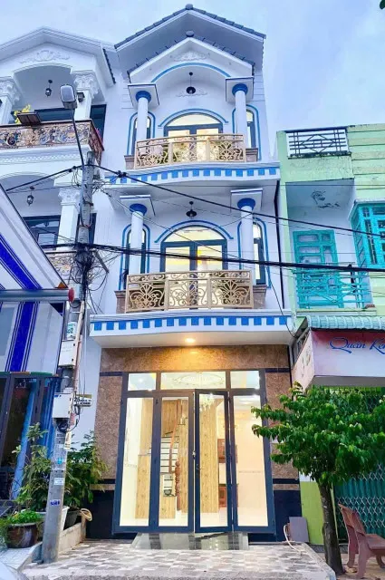 Bán căn nhà 1 trệt 2 lầu 4 phòng ngủ, khu dân cư 91B, giá 3.9 tỷ