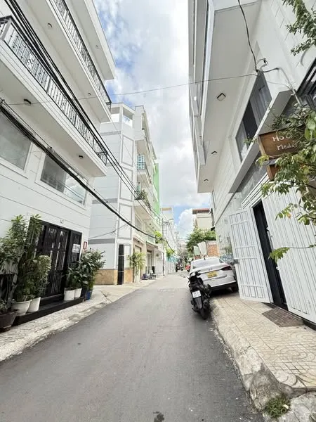 Tòa Nhà CHDV Đường Nơ Trang Long Quận Bình Thạnh Phường 7.