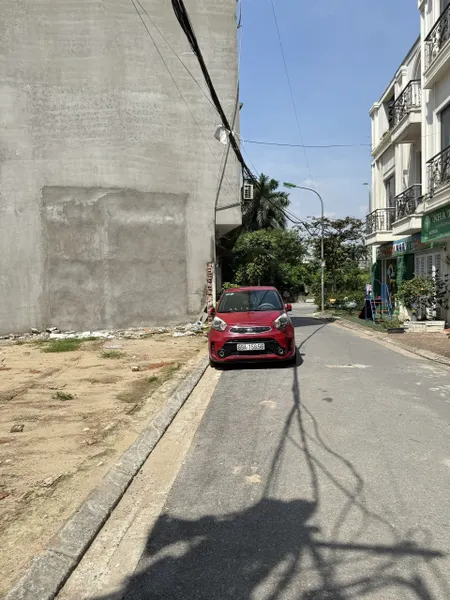 LÔ GÓC NGỌC THỤY LONG BIÊN – Ô TÔ TRÁNH – VỈA HÈ – MẶT TIỀN 7M