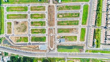 THE 826 EC, Đã Có Sổ Riêng Từng Nền, Thanh Toán 18 Tháng, Ân Hạn Gốc Lãi 24 Tháng, Hỗ Trợ Vay 70%