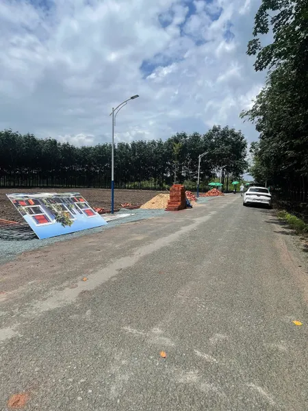 chủ cần bán lô đất đường nhựa 32m giá mềm 598tr ngay nhà máy khu công nghiệp